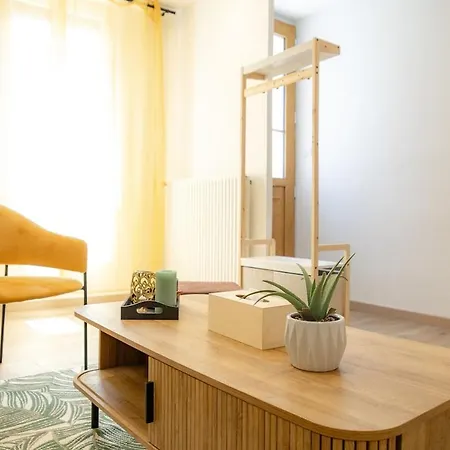 Sweet Homes 5min A Pied Des Arenes De - 5 Couchages Vakantiehuis *