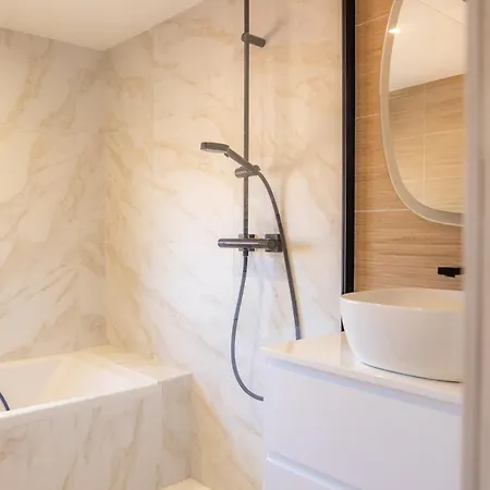Sweet Homes 5min A Pied Des Arenes De - 5 Couchages Vakantiehuis *