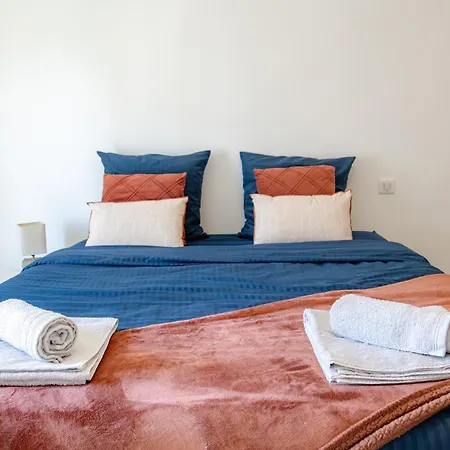 Sweet Homes 5min A Pied Des Arenes De - 5 Couchages Vakantiehuis Saintes
