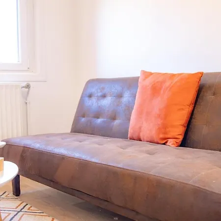Sweet Homes 5min A Pied Des Arenes De - 5 Couchages Vakantiehuis Saintes