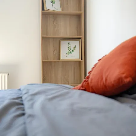 Sweet Homes 5min A Pied Des Arenes De - 5 Couchages * Saintes
