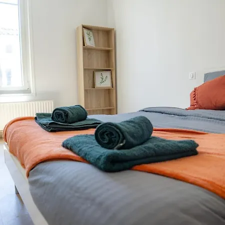Sweet Homes 5min A Pied Des Arenes De - 5 Couchages Vakantiehuis