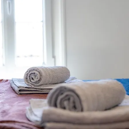Sweet Homes 5min A Pied Des Arenes De - 5 Couchages Saintes