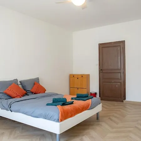 Sweet Homes 5min A Pied Des Arenes De - 5 Couchages Vakantiehuis